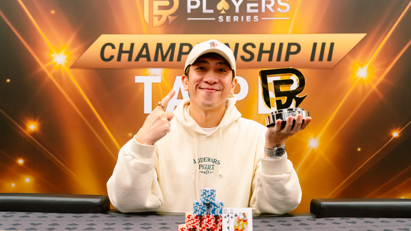 Yuan Hsuan Lee, champion